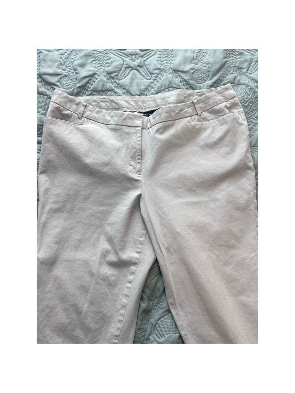 Lane Bryant Light Gray Capri Pants Plus Size 18 Slim Polished Crop - Picture 5 of 13